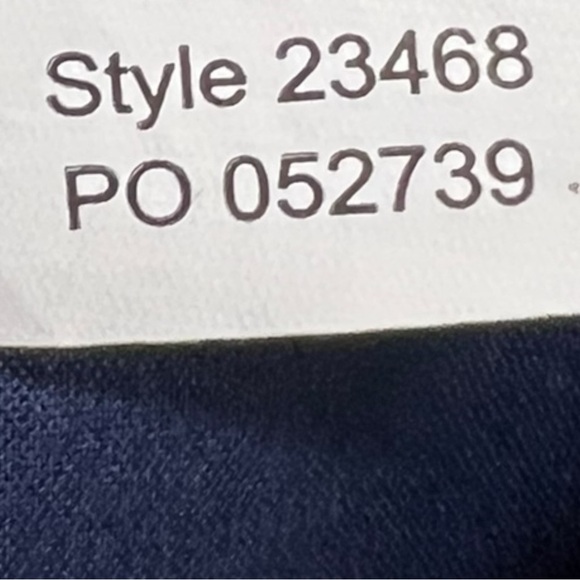 🌻Lilly Pulitzer Blue Textured Scalloped Hem Shorts Size 10 - Picture 8 of 8